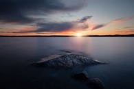 Blue Seashore during Sunset · Free Stock Photo