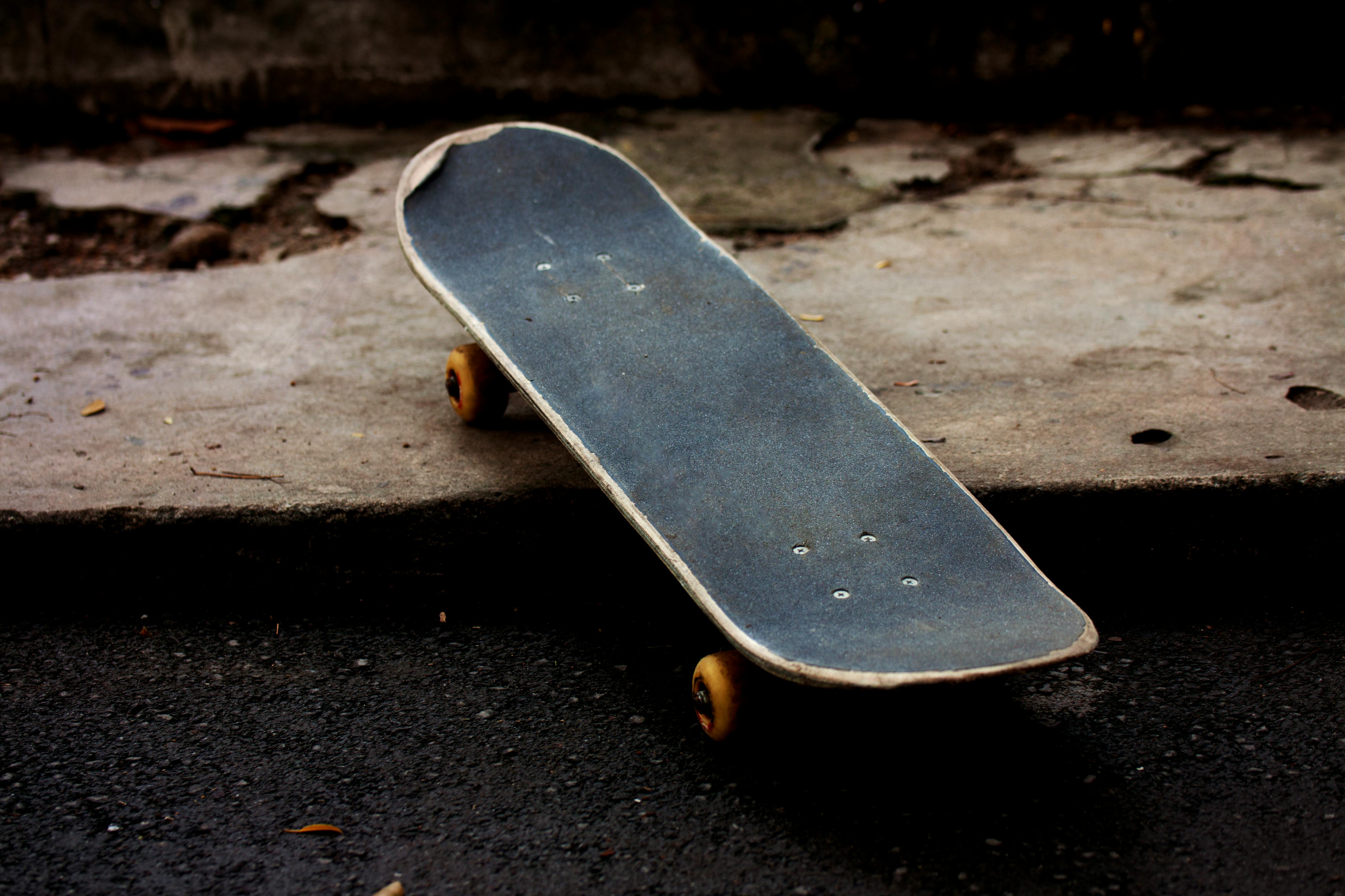 retrospect skateboards
