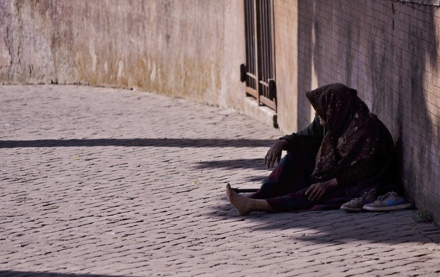 free-stock-photo-of-beggar-begging-homeless