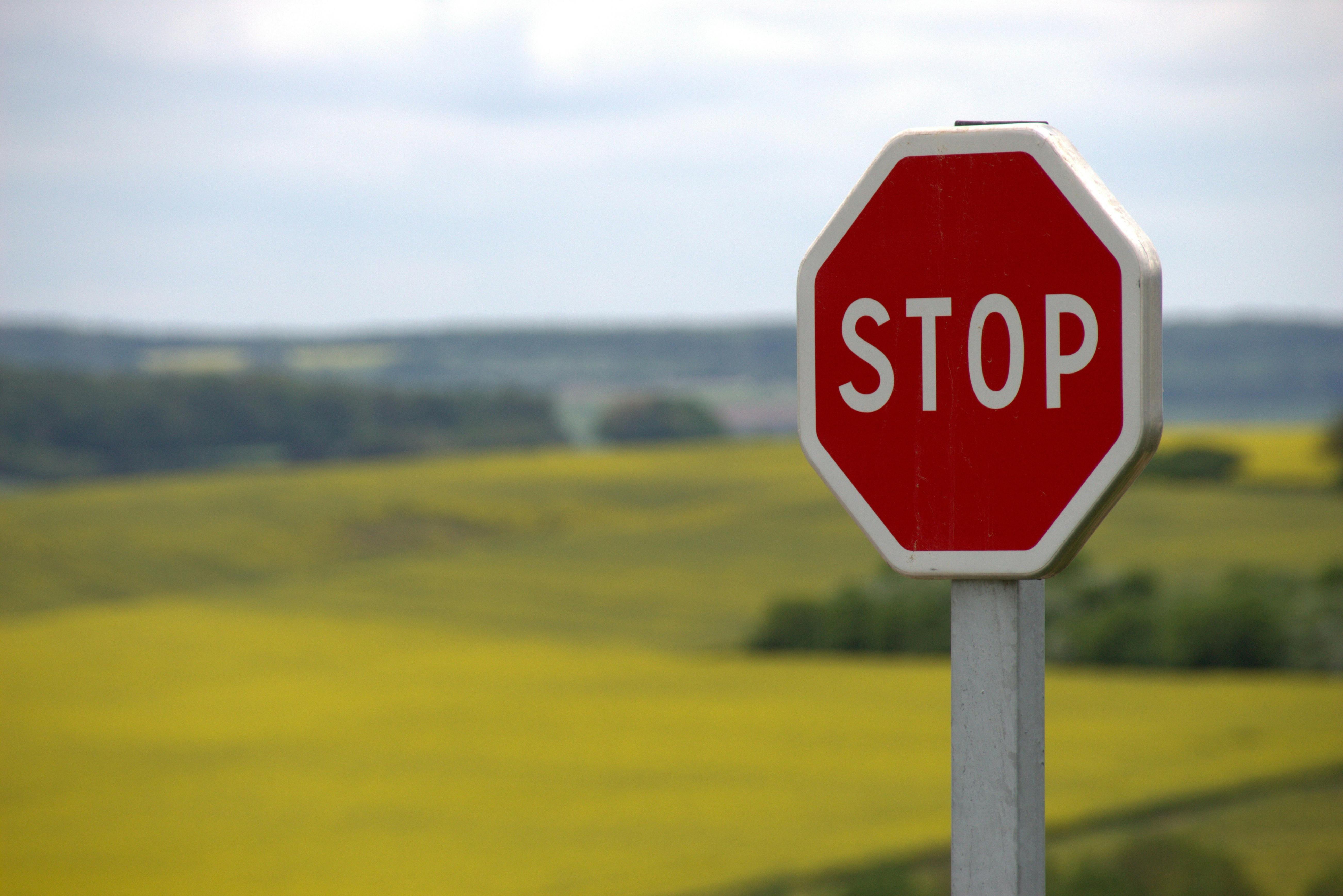 red-stop-sign-free-stock-photo