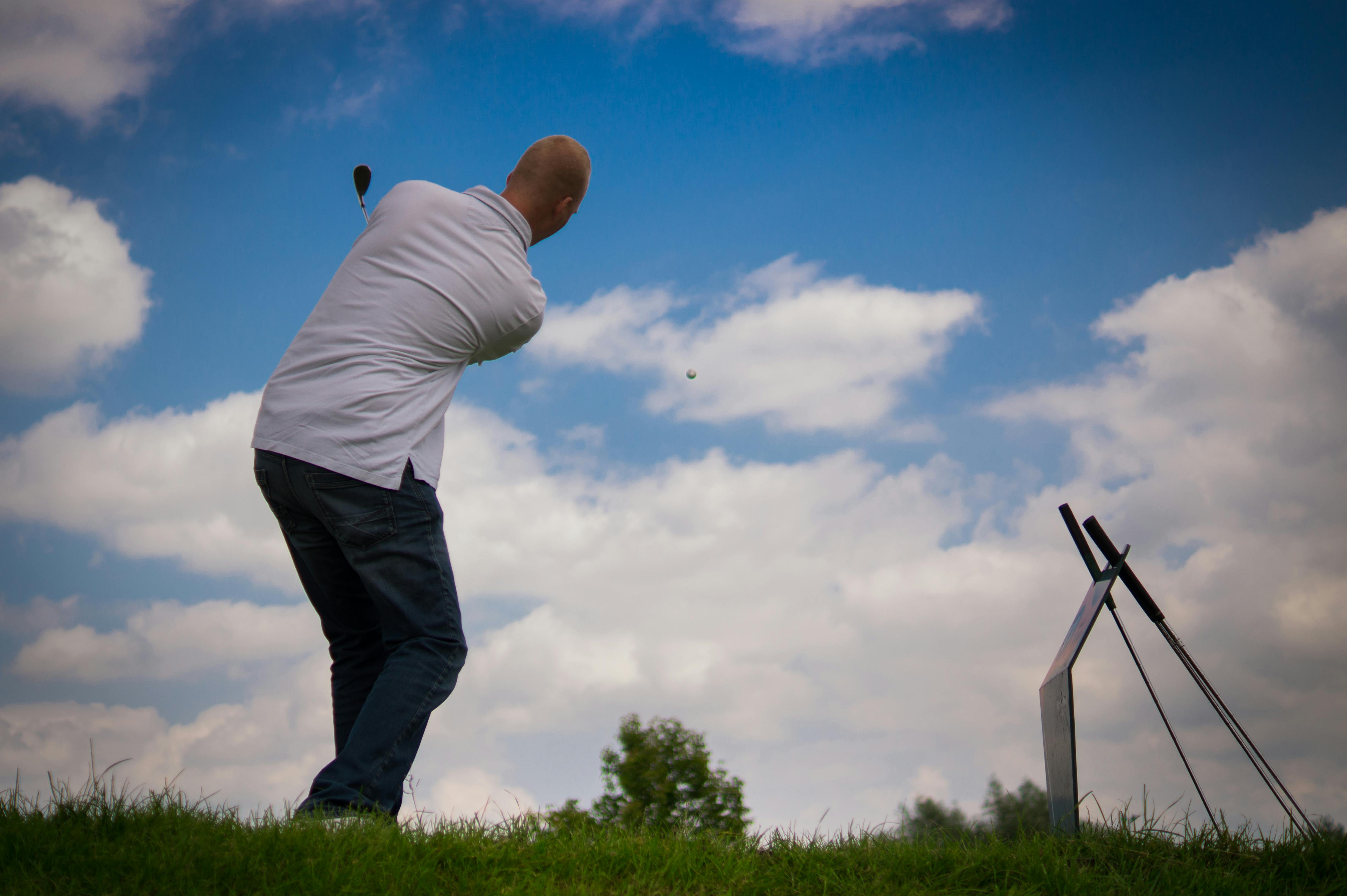 Slow Motion Golf Strike. Stock Footage Video (100% Royalty 