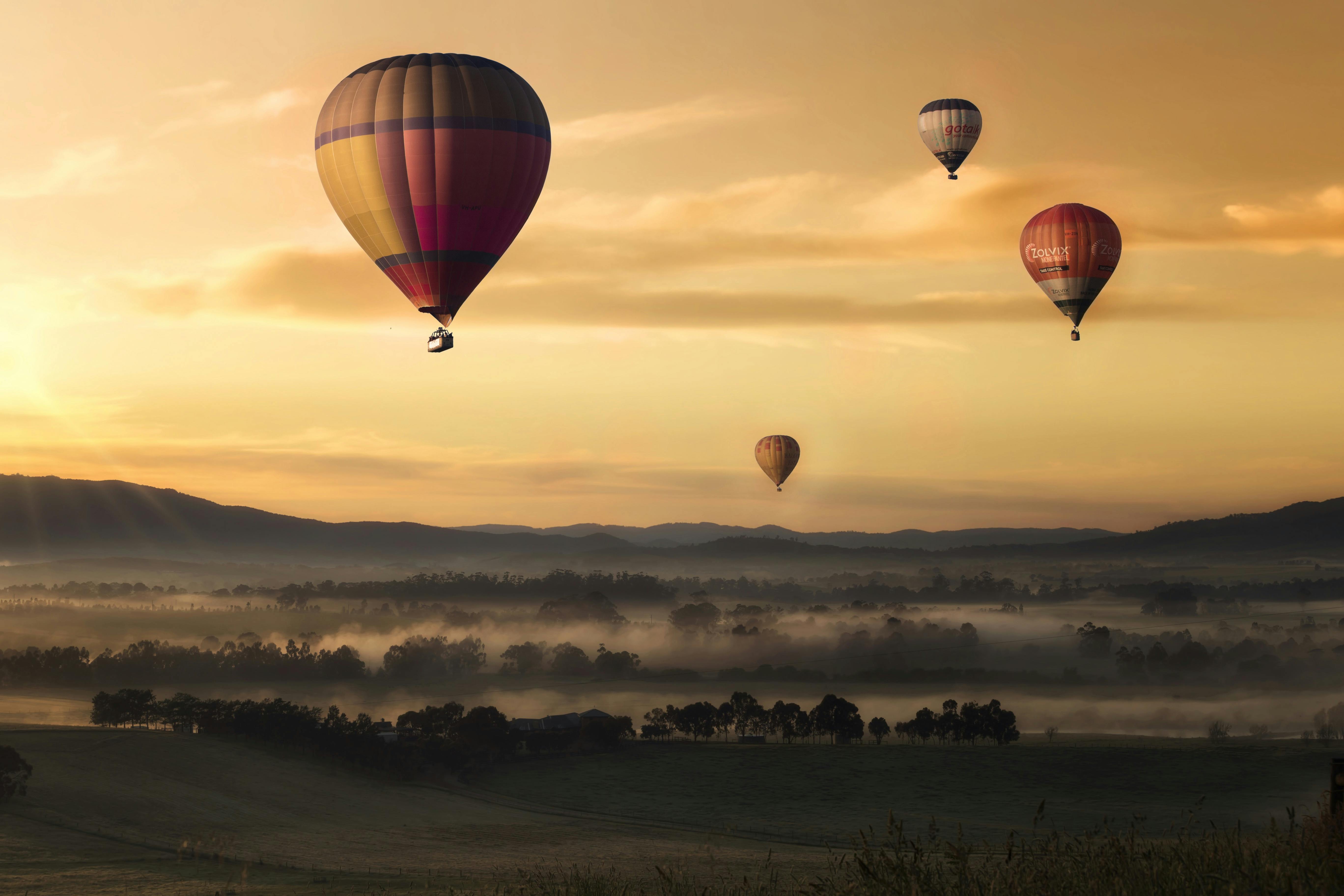 hot-air-balloon-free-stock-photo